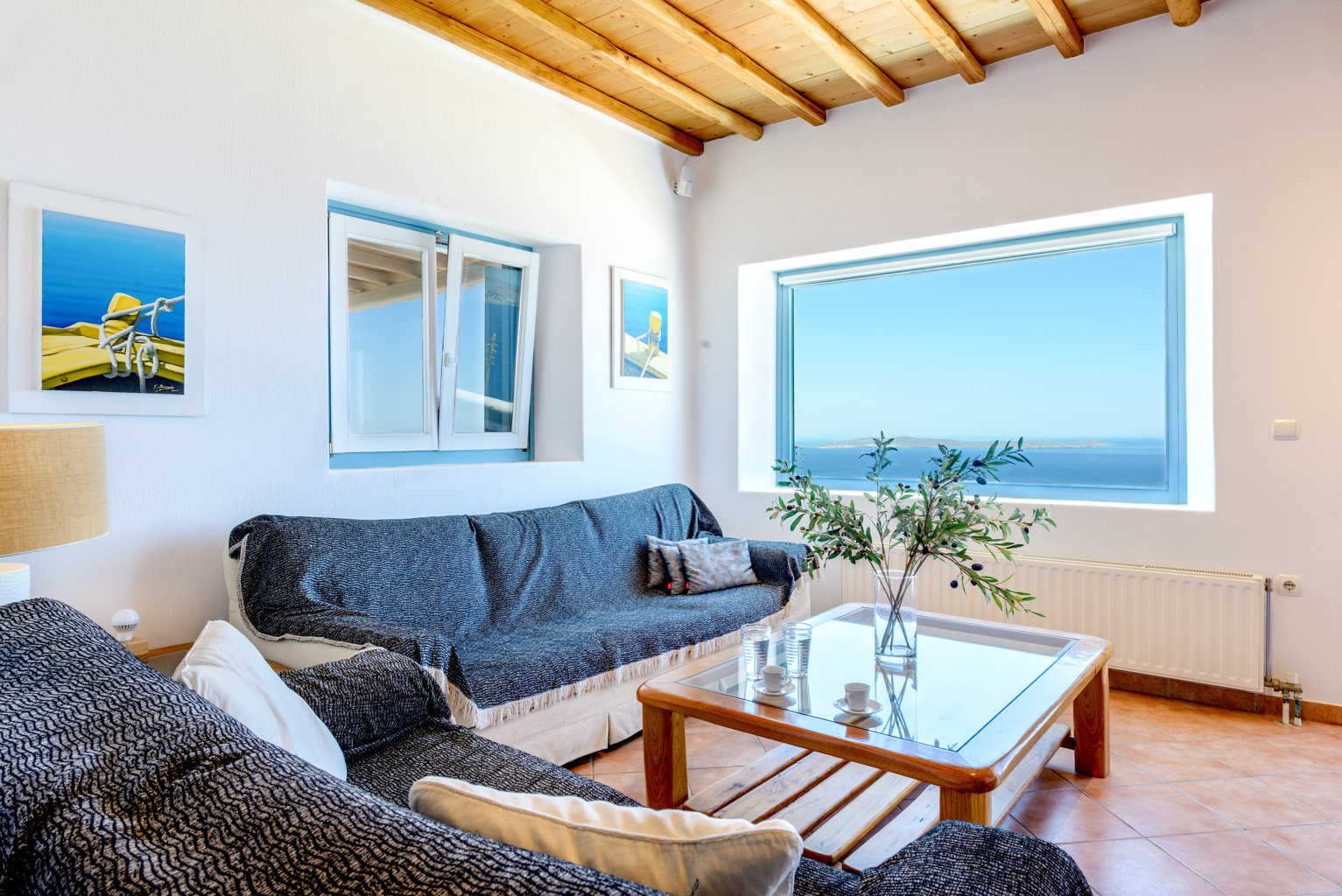 Lighthouse_Villas livingroom2