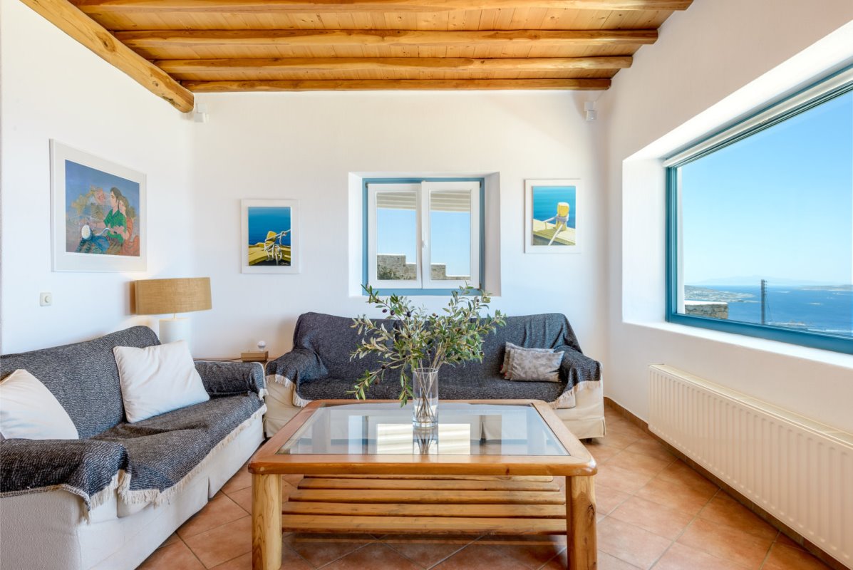 Lighthouse_Villas livingroom3