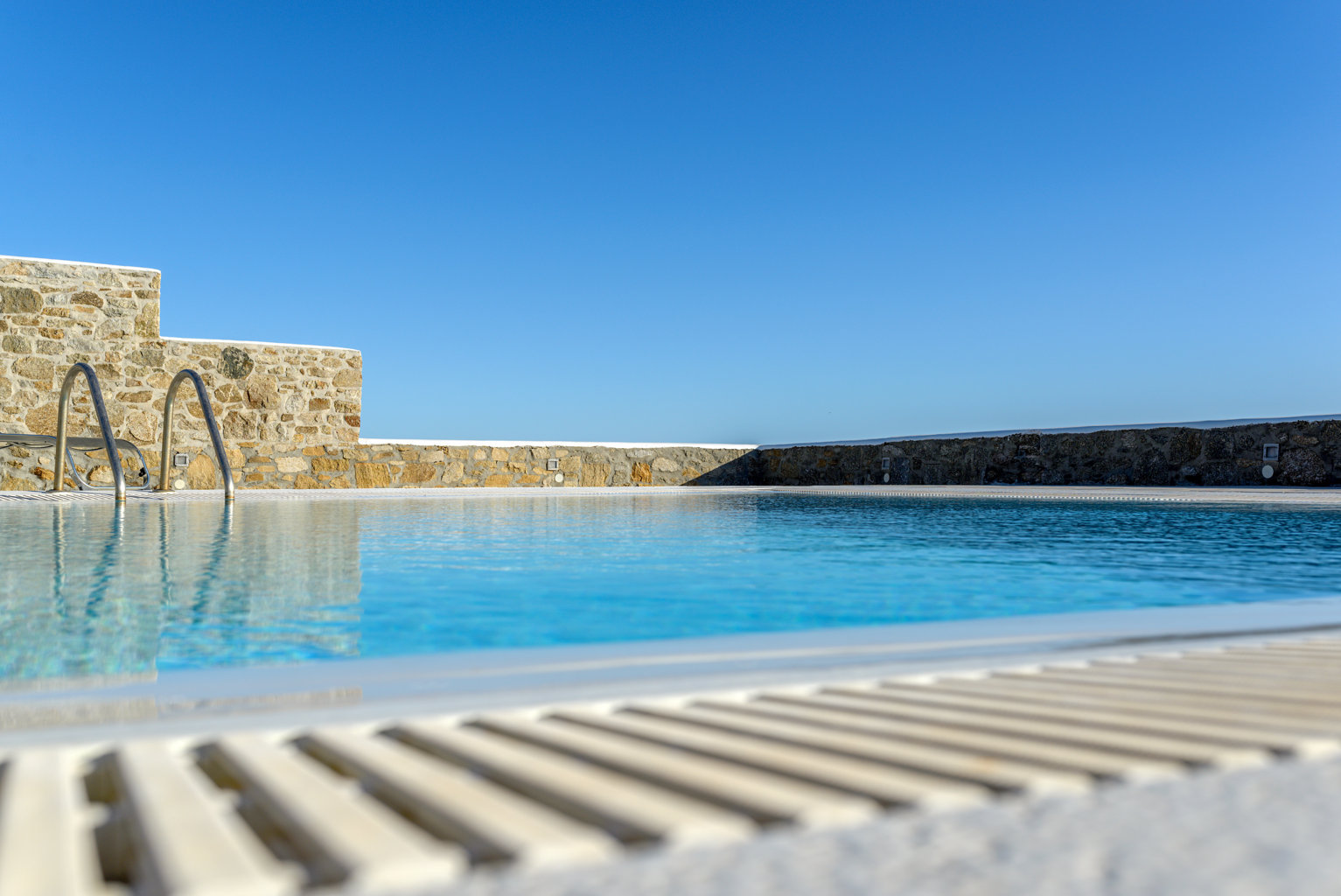 Lighthouse_Villas pool10